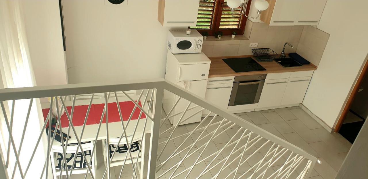 La Tina Appartement Zagreb Buitenkant foto